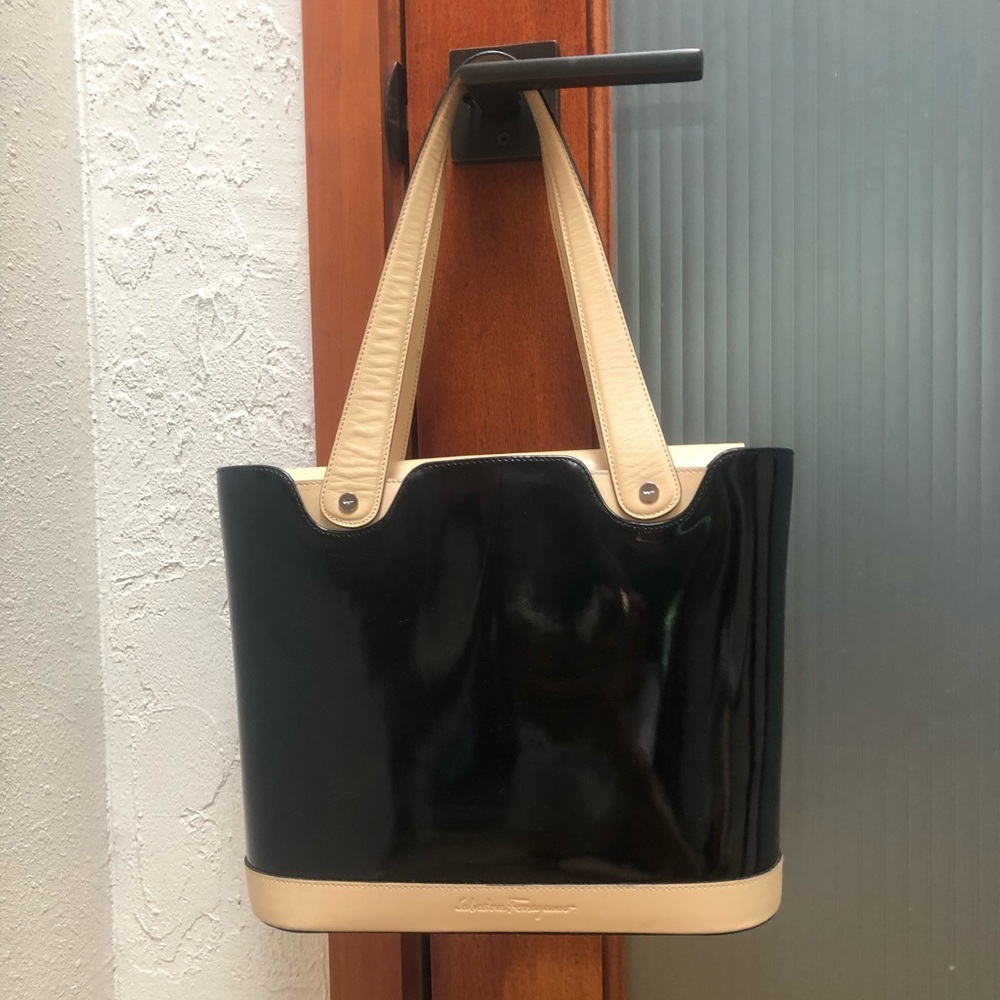 Salvatore Ferragamo Black and Cream Tote Bag